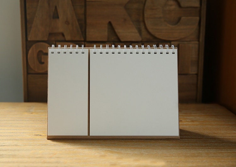 Minimalist Blank Desk Calendar