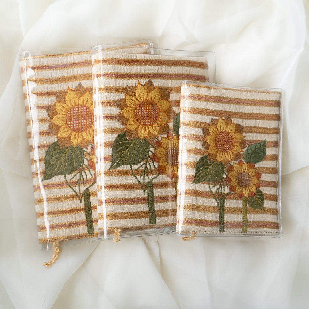 Sunflower Embroidery Book Jacket A5 B6 A6 Handmade Cloth Book Sleeve Floral Embroidered Book Protector Blank Grid Pages Retro Notebook Gift