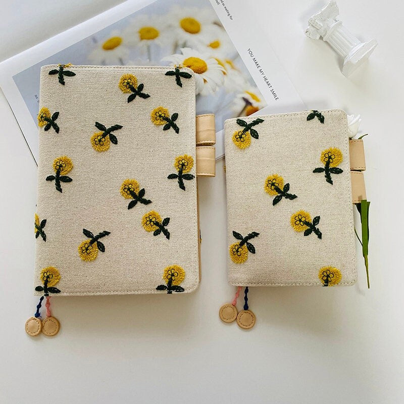 Daisy Embroidered Floral Notebook Cover, Fabric-Leather Travel Journal Lined Grid Blank Notebook, A5 A6 Notebook Handmade Diary Gift for Her
