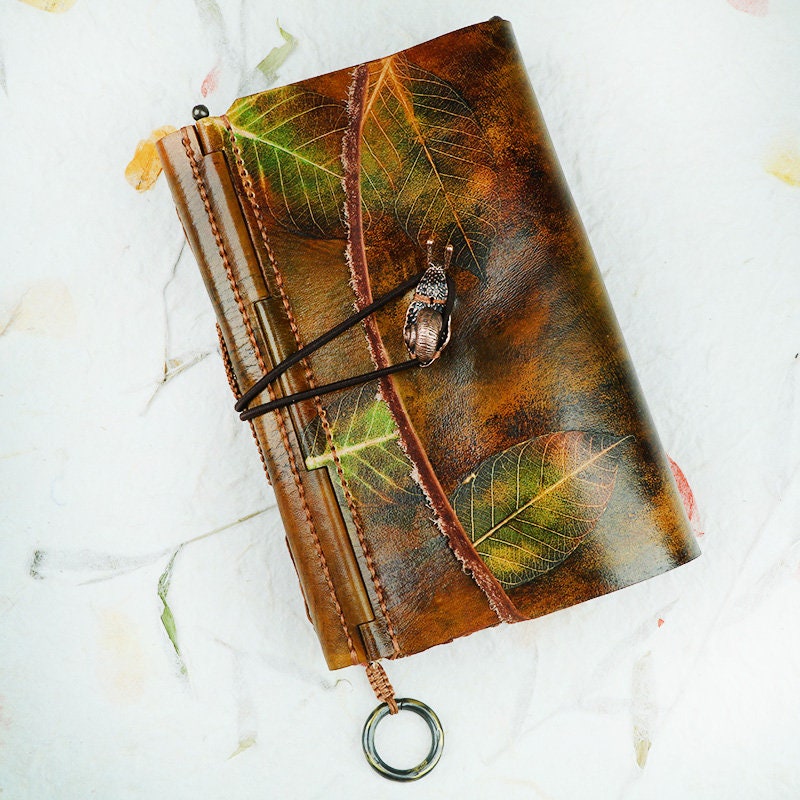 Retro Nostalgic Leaf Notebook Cowhide Leather Handmade Vintage Style Multifunctional Thick Diary A6 A5 Loose leaf Junk Journal Wedding Gift